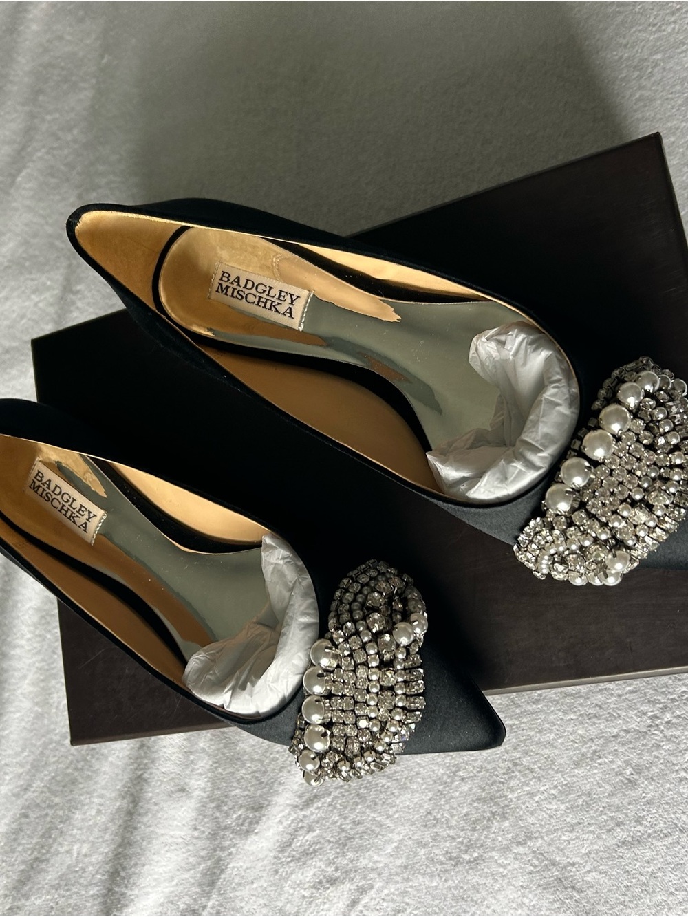 Badgley Mischka Black Satin Pointed Toe Pumps with Crystal & Pearl Brooch